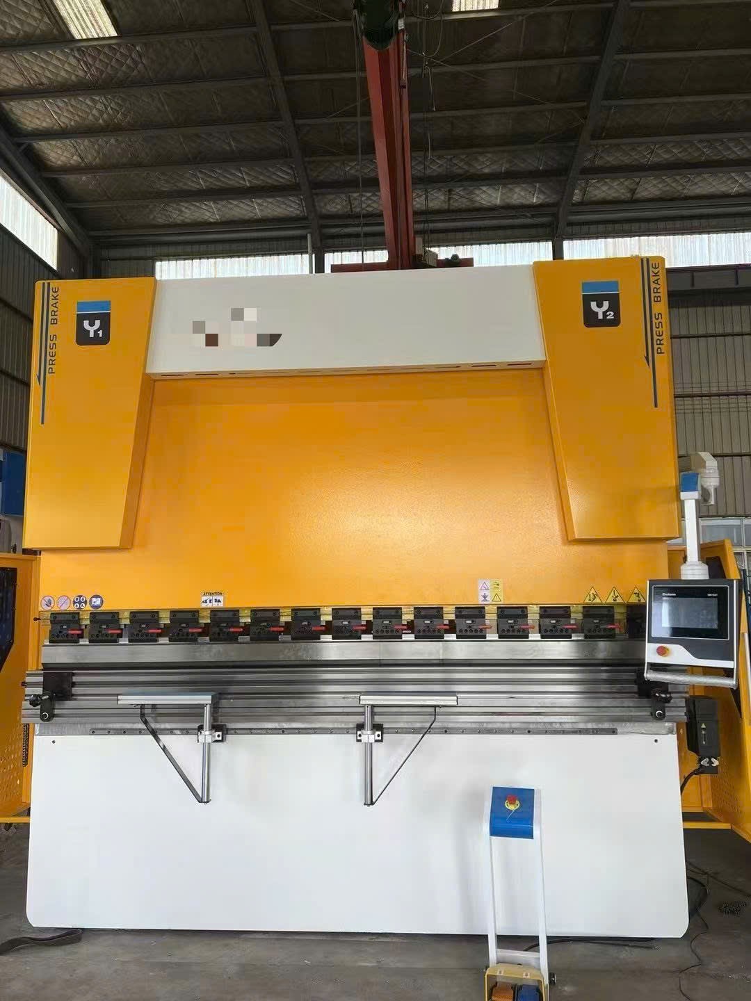Máy Lốc Tôn Có Thể Sử Dụng Trong Các Quy Trình Nào?